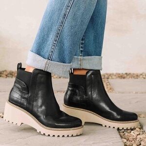 Dolce Vita Rielle Chelsea Boot Black Leather